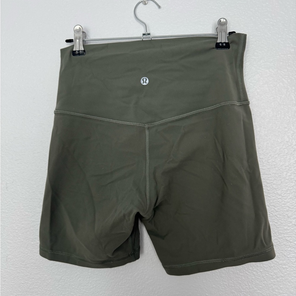Lululemon align high rise short 6”, size 6, sage green